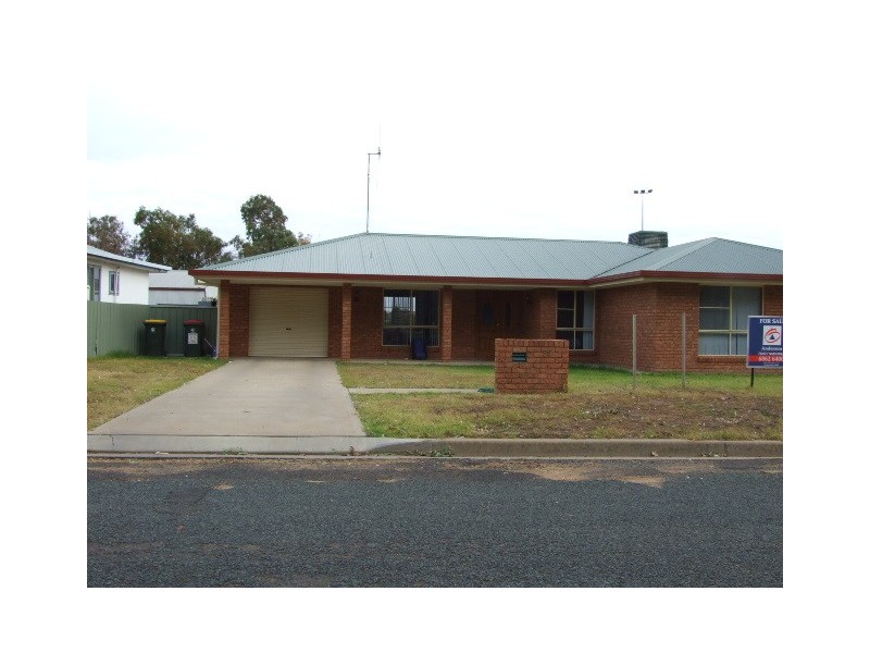 52 Forbes Road, Parkes NSW 2870