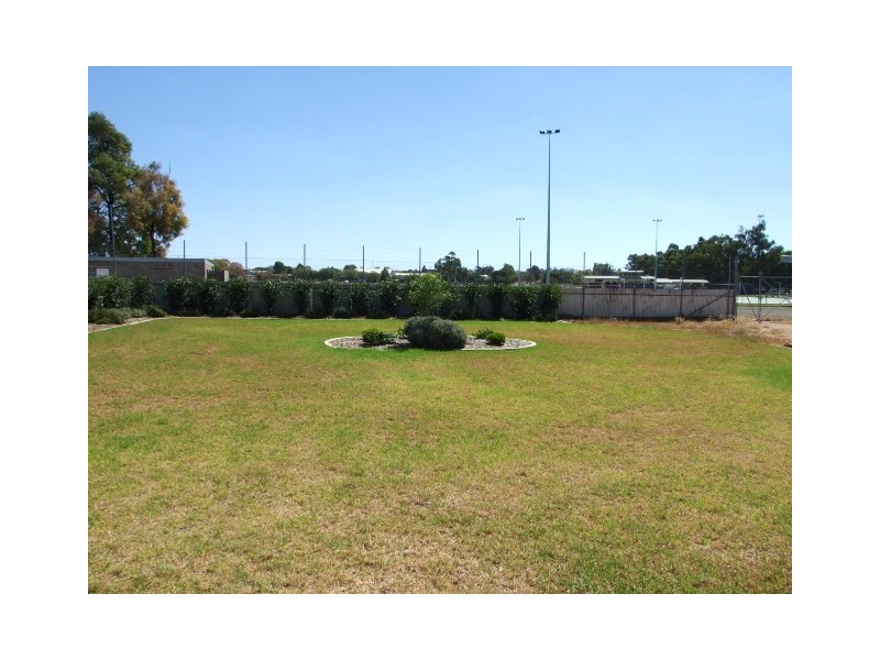 52 Forbes Road, Parkes NSW 2870