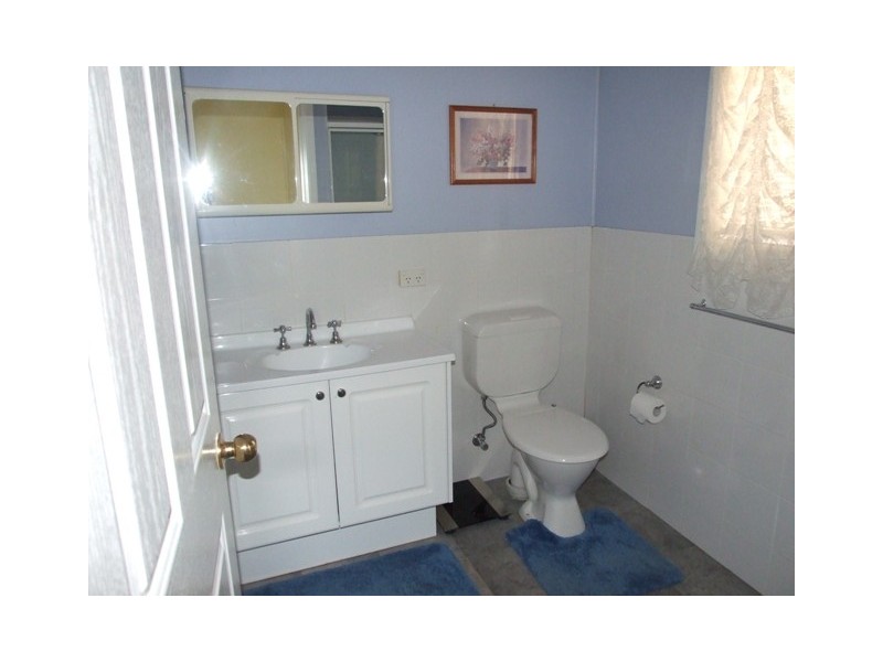 9 Webb Street, Parkes NSW 2870