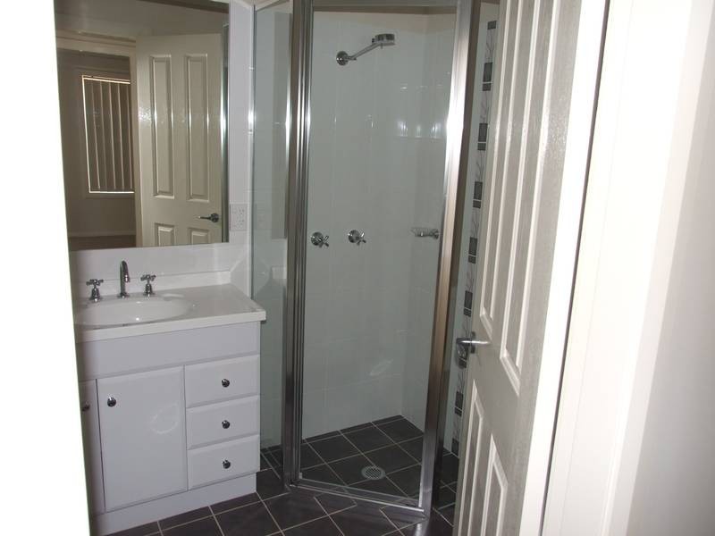 6/80 Close Street, Parkes NSW 2870