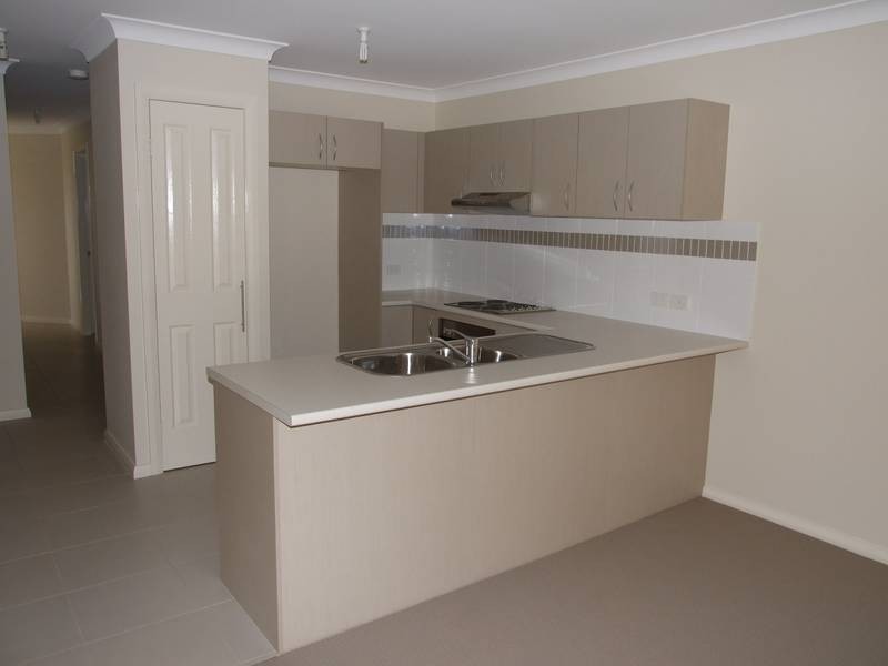 6/80 Close Street, Parkes NSW 2870