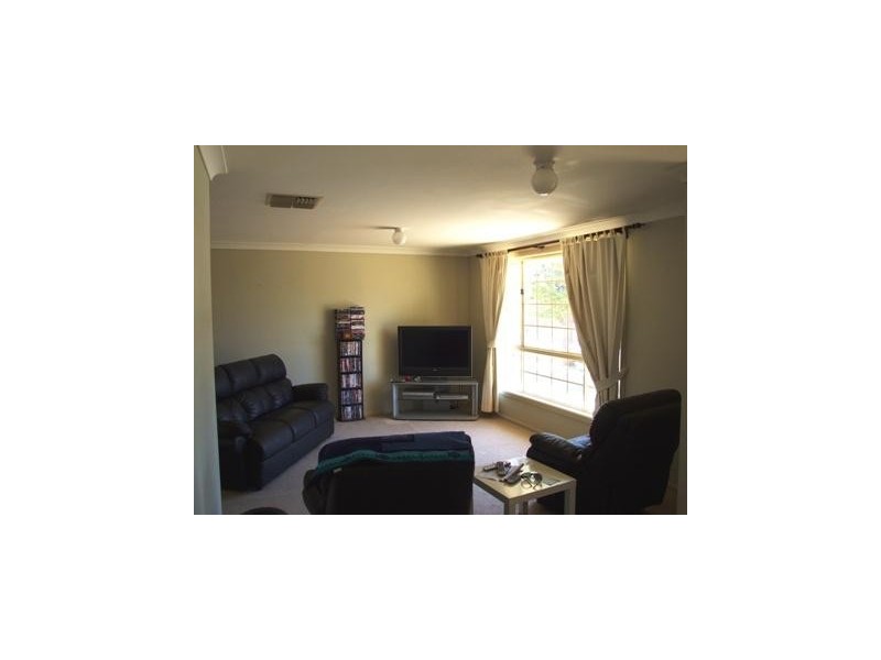 59 Medlyn Street, Parkes NSW 2870
