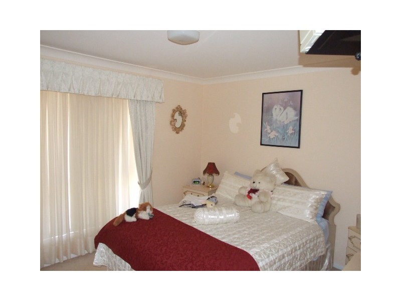 41 Flinders Street, Parkes NSW 2870