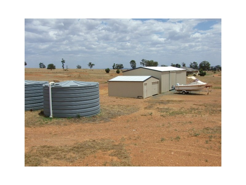 159 Deep Lead Rd, Parkes NSW 2870