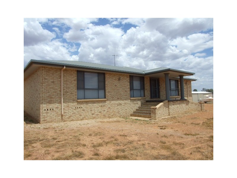 159 Deep Lead Rd, Parkes NSW 2870