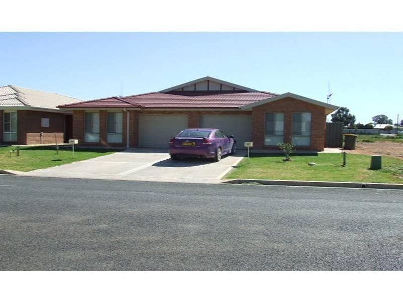 72A Close Street, Parkes NSW 2870