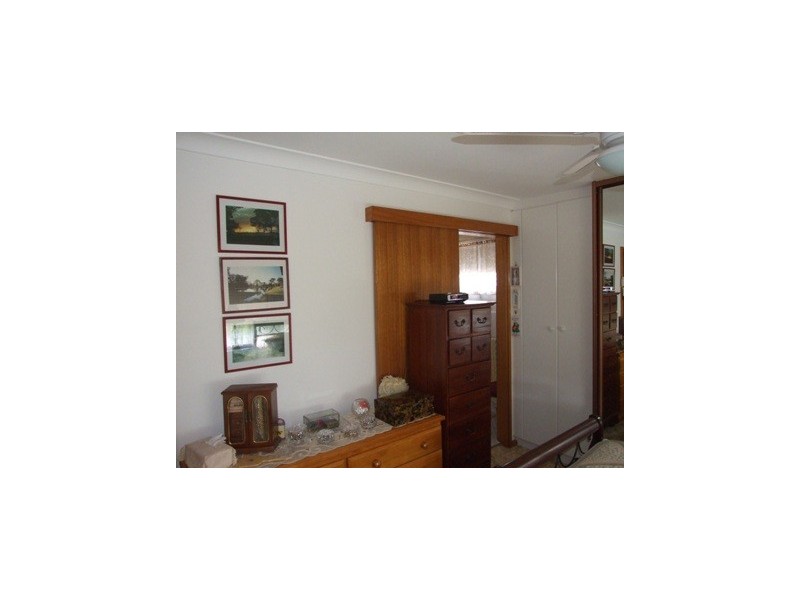 21 Brolgan Rd, Parkes NSW 2870