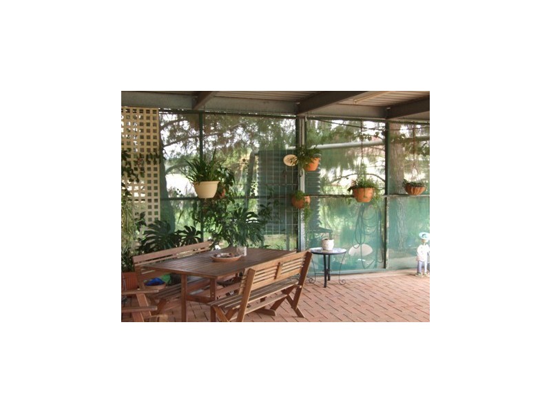 2 Strom Lane, Eugowra NSW 2806