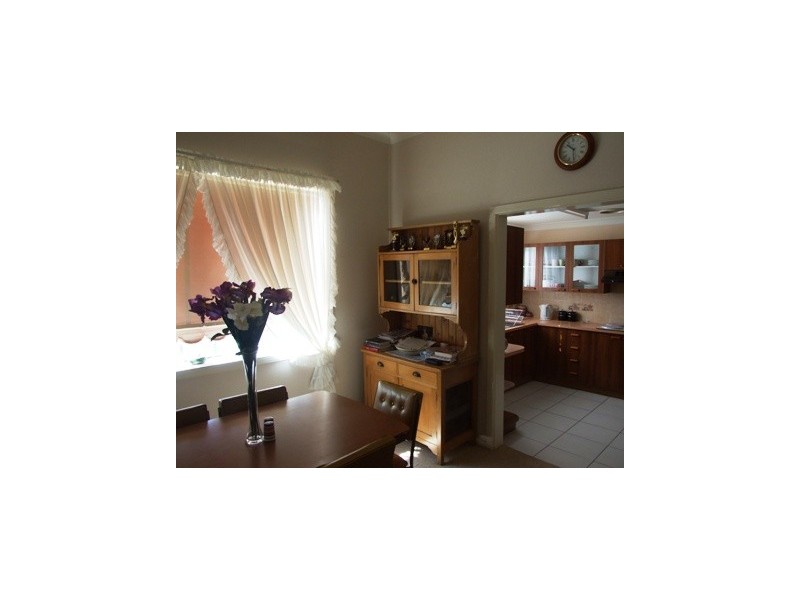 15 Goobang Street, Parkes NSW 2870