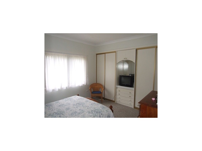 4-6 Station Rd, Parkes NSW 2870