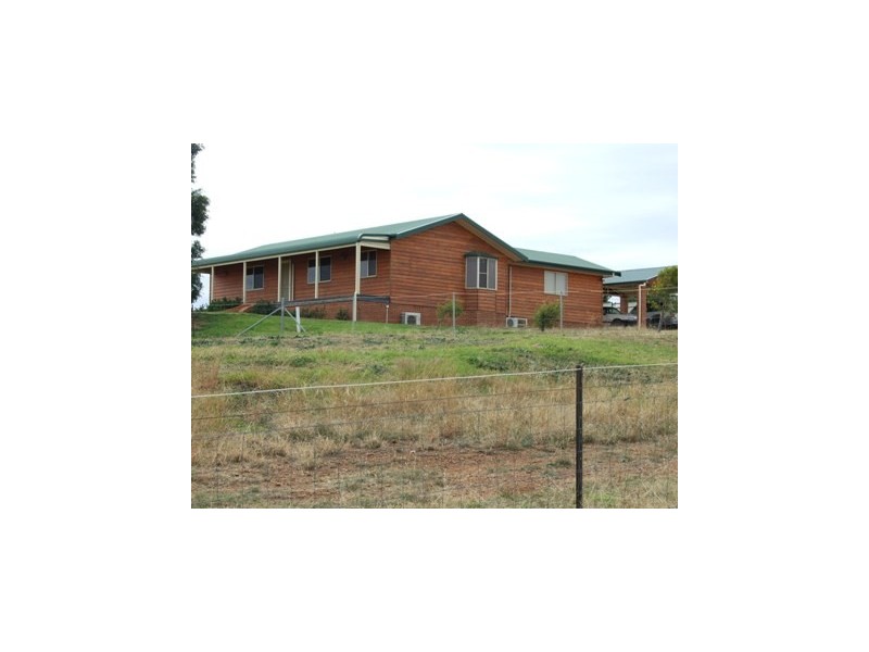 83 Farrer Street, Parkes NSW 2870