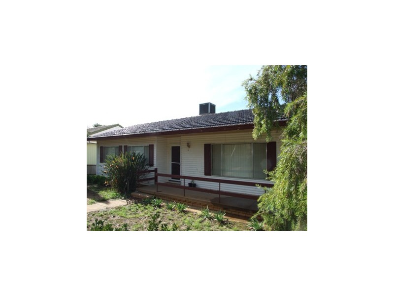 37 Lorking Street, Parkes NSW 2870