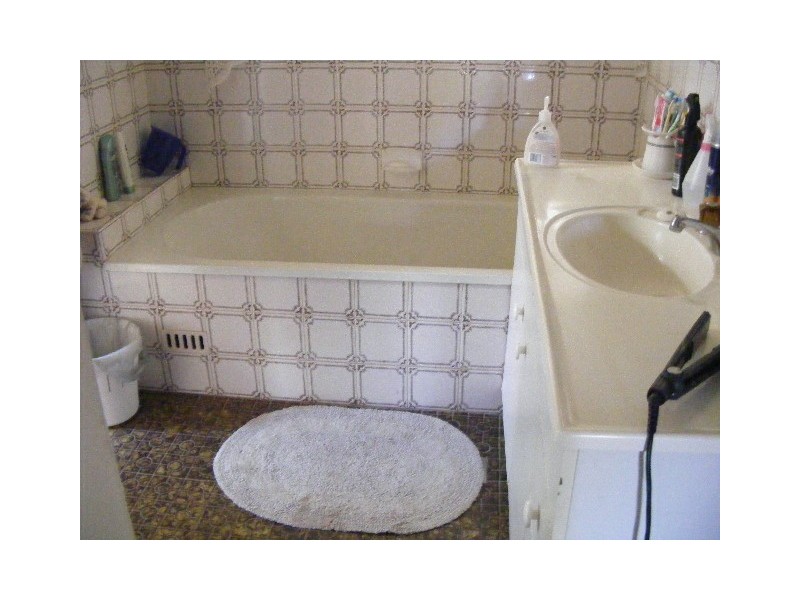 21 Waratah Street, Parkes NSW 2870