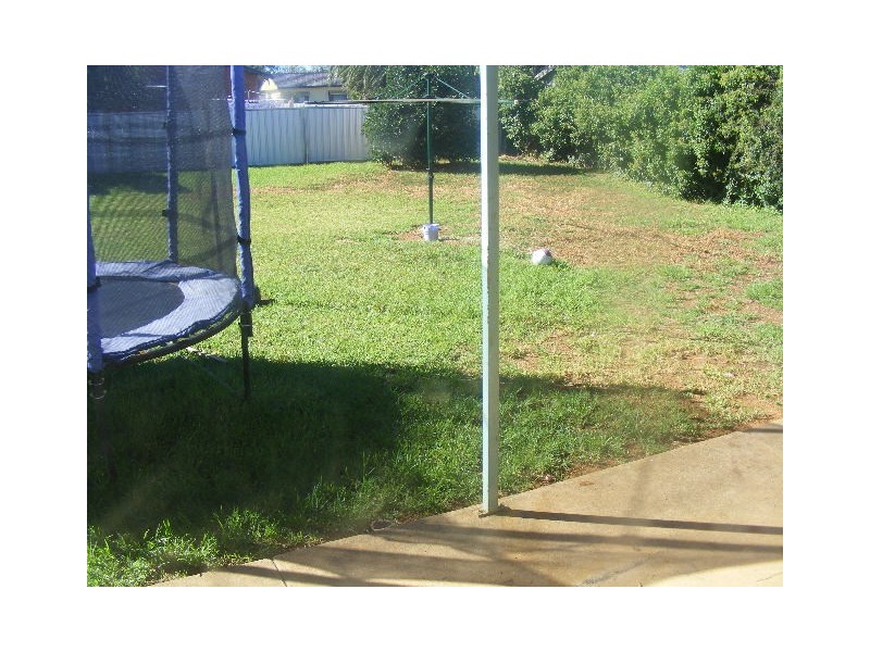 21 Waratah Street, Parkes NSW 2870