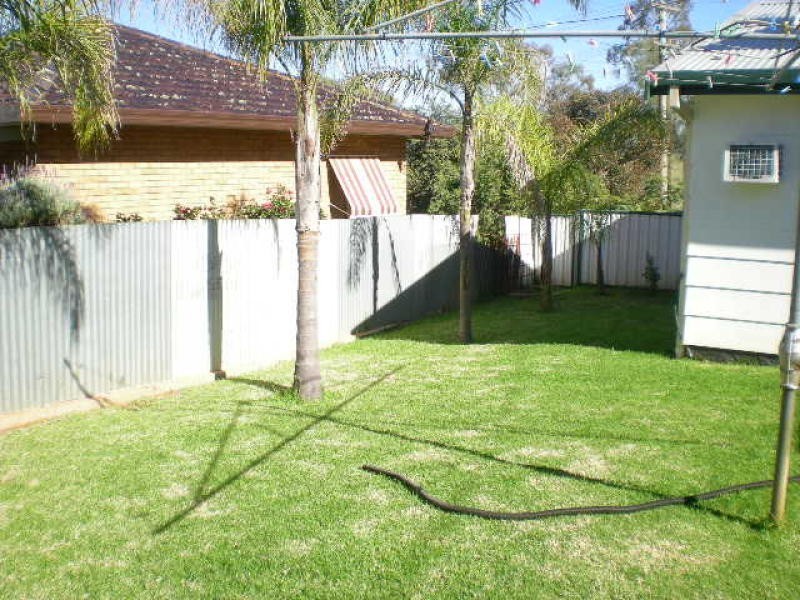 81 High Street, Parkes NSW 2870