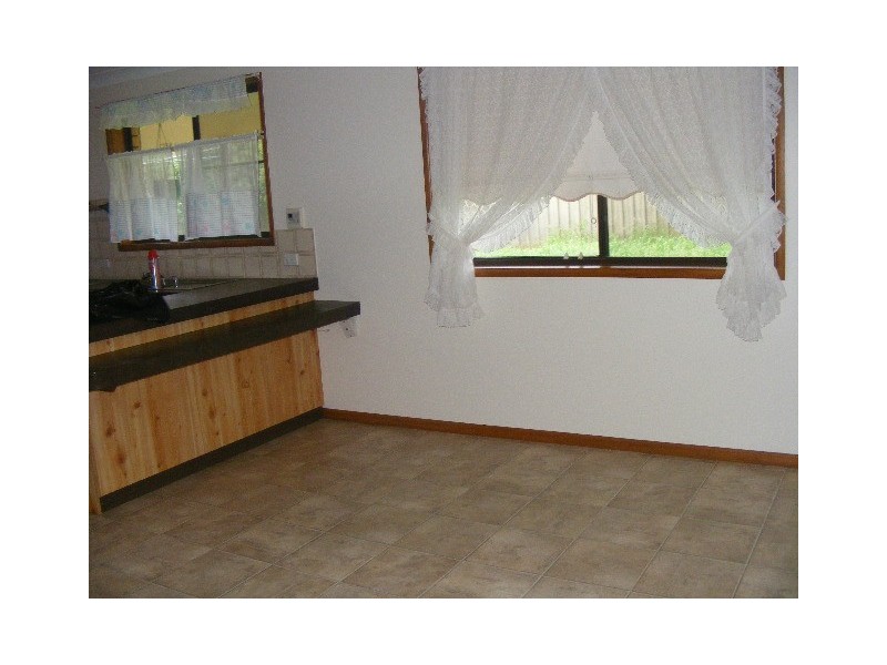 130 Victoria Street, Parkes NSW 2870
