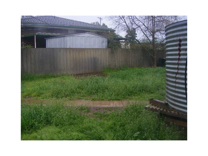 130 Victoria Street, Parkes NSW 2870