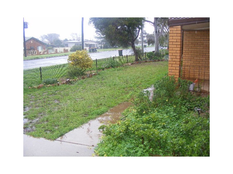 130 Victoria Street, Parkes NSW 2870