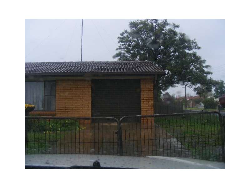 130 Victoria Street, Parkes NSW 2870