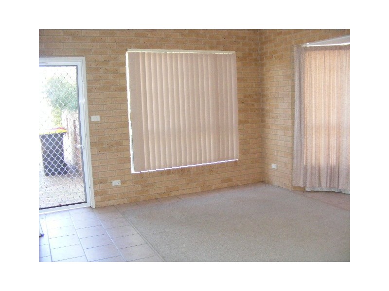 5/21 Ebelina Cres, Parkes NSW 2870
