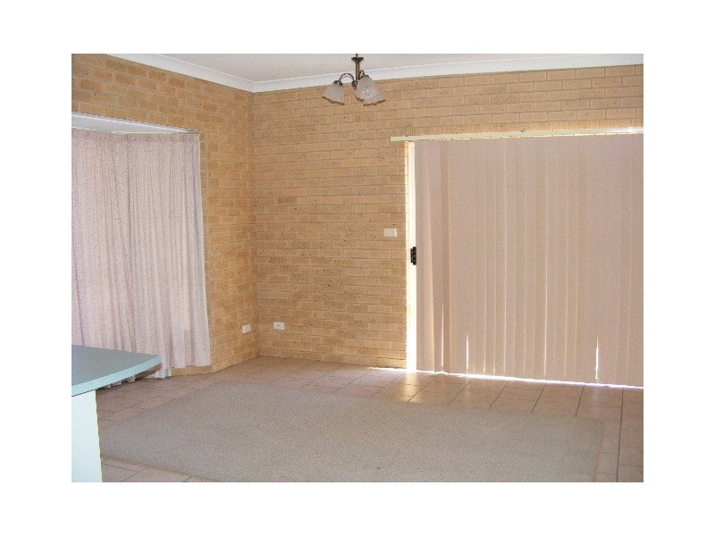 5/21 Ebelina Cres, Parkes NSW 2870