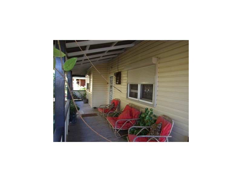 2 Elizabeth Street, Parkes NSW 2870