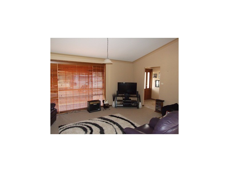 240 Nash Street, Parkes NSW 2870