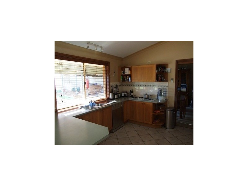 240 Nash Street, Parkes NSW 2870