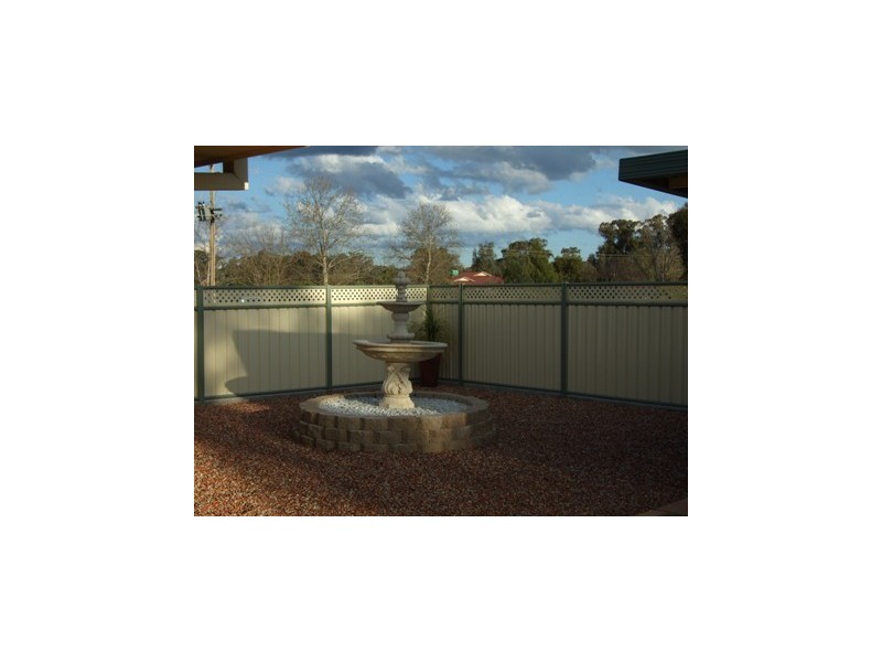 240 Nash Street, Parkes NSW 2870