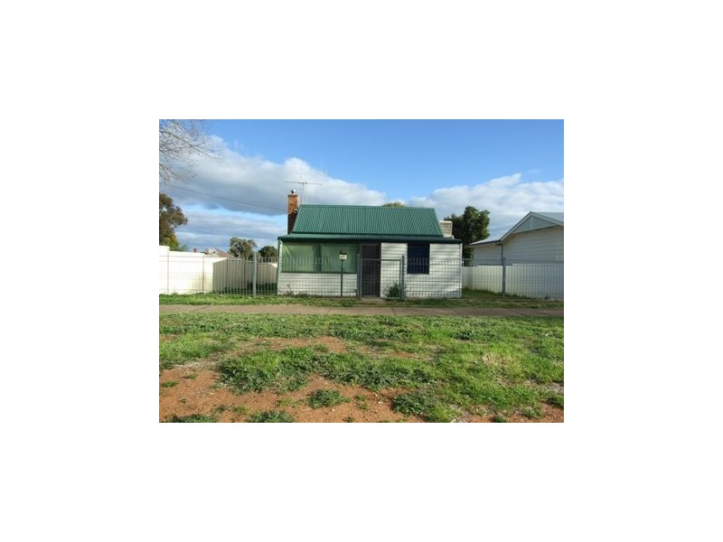 84-86 Clarinda Street, Parkes NSW 2870