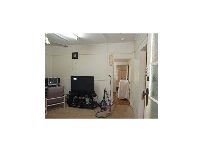 84-86 Clarinda Street, Parkes NSW 2870