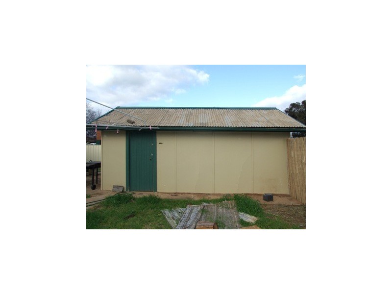 84-86 Clarinda Street, Parkes NSW 2870