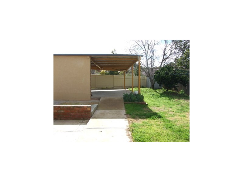 74 Orange Street, Parkes NSW 2870