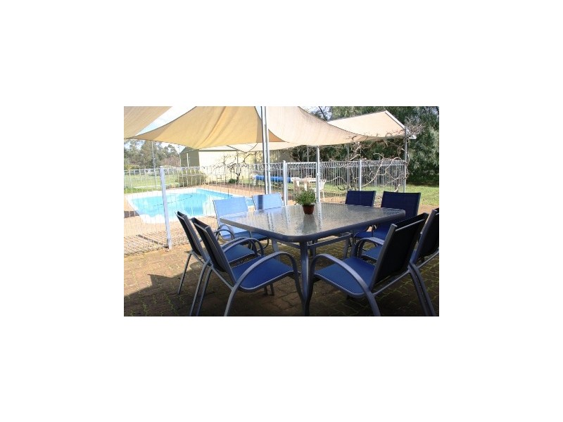 17 Kelly Road, Parkes NSW 2870