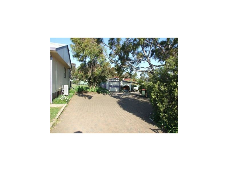 90 Peak Hill Road, Parkes NSW 2870
