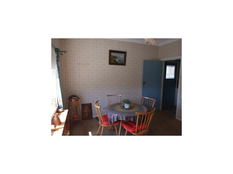 1 Howard Street, Parkes NSW 2870