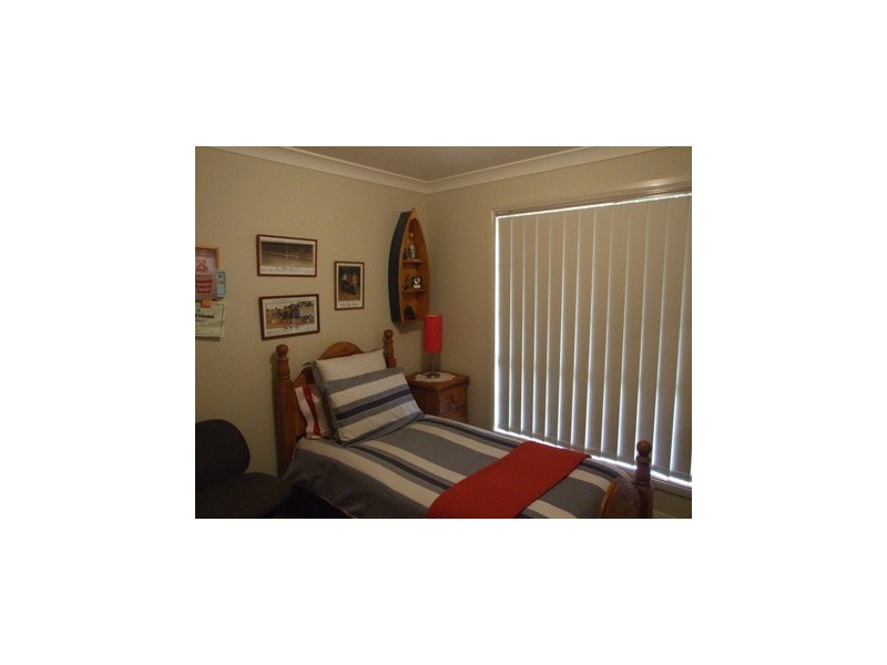 24 Field Road, Parkes NSW 2870