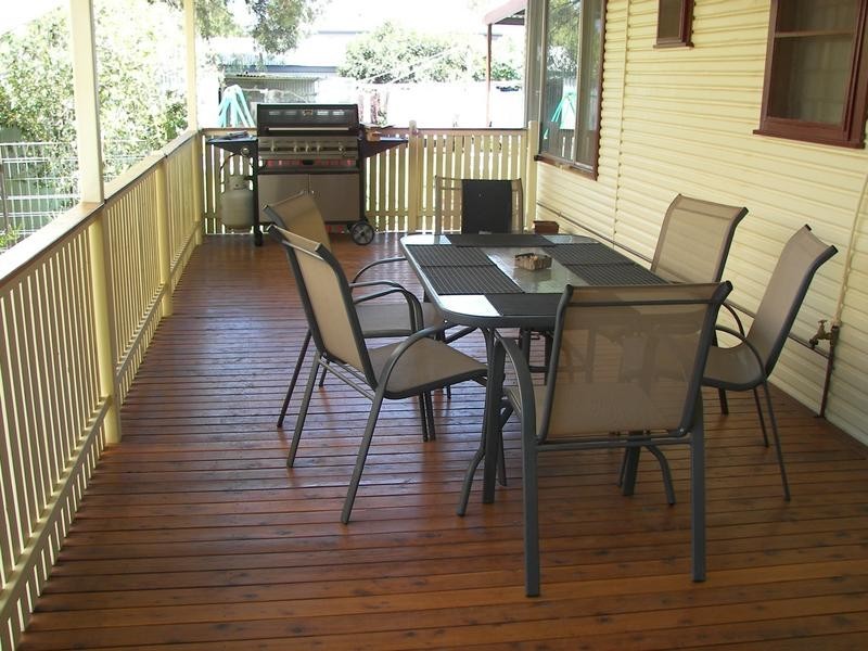 13 Captain Wilson Ave, Parkes NSW 2870