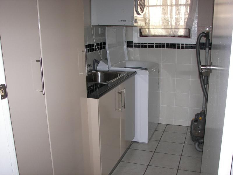 13 Captain Wilson Ave, Parkes NSW 2870