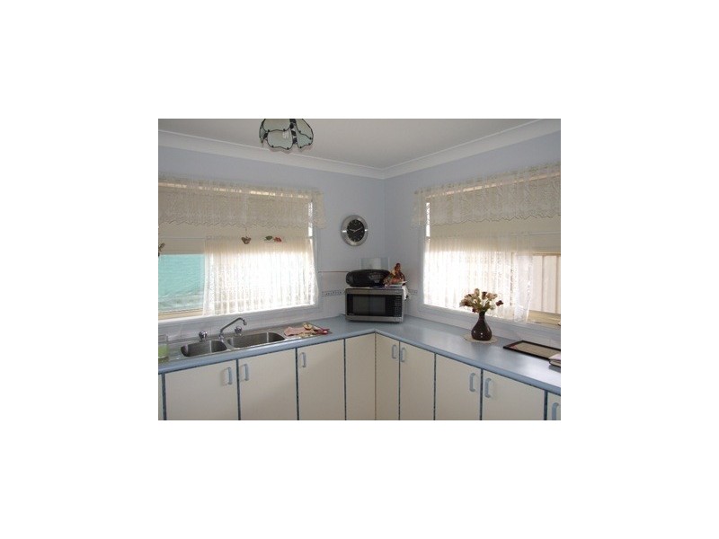 102 Webb Street, Parkes NSW 2870