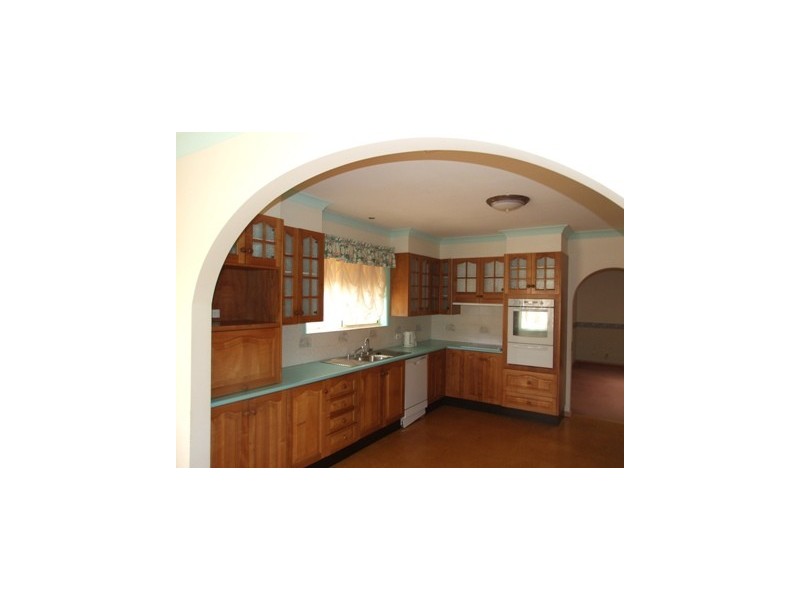 102 Webb Street, Parkes NSW 2870