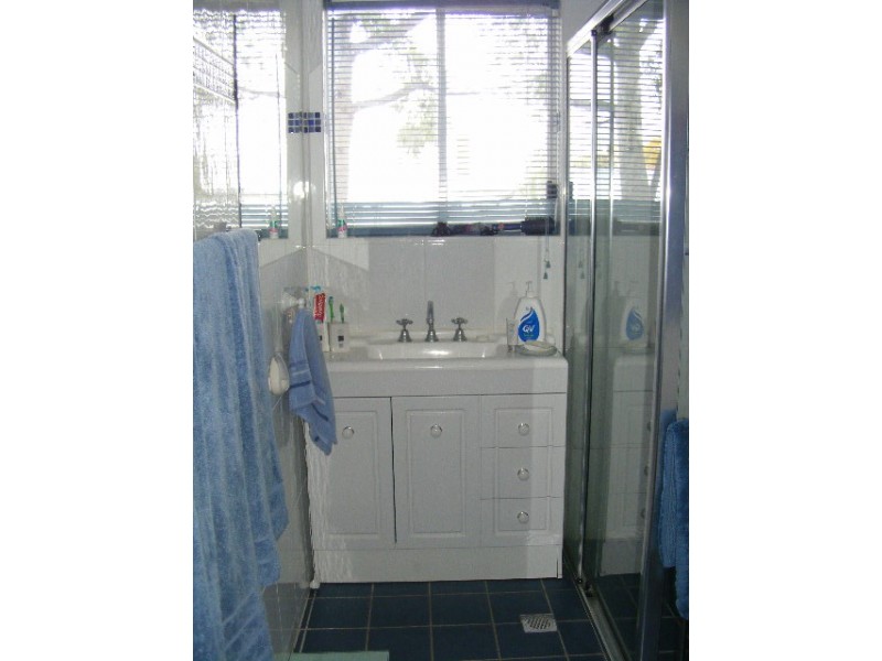 37 East Street, Parkes NSW 2870