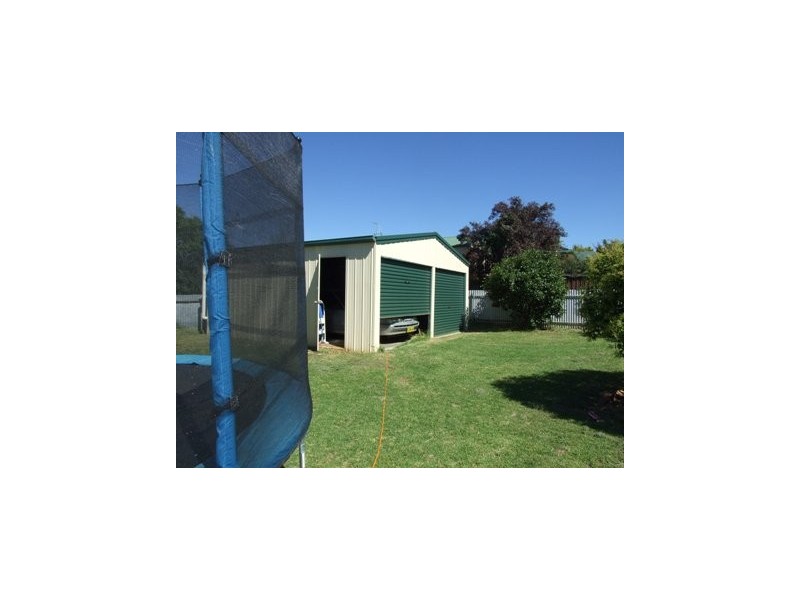 24 Pearce Street, Parkes NSW 2870