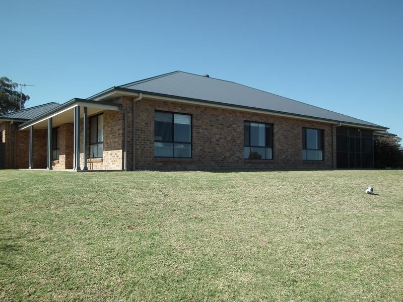177 Cons Lane, Parkes NSW 2870