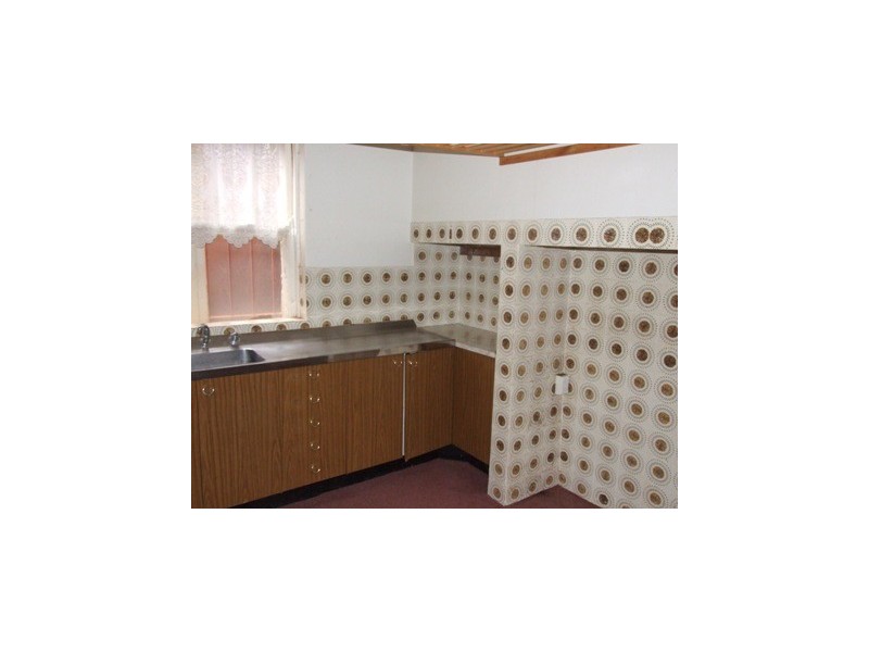 107 Caswell Street, Peak Hill NSW 2869