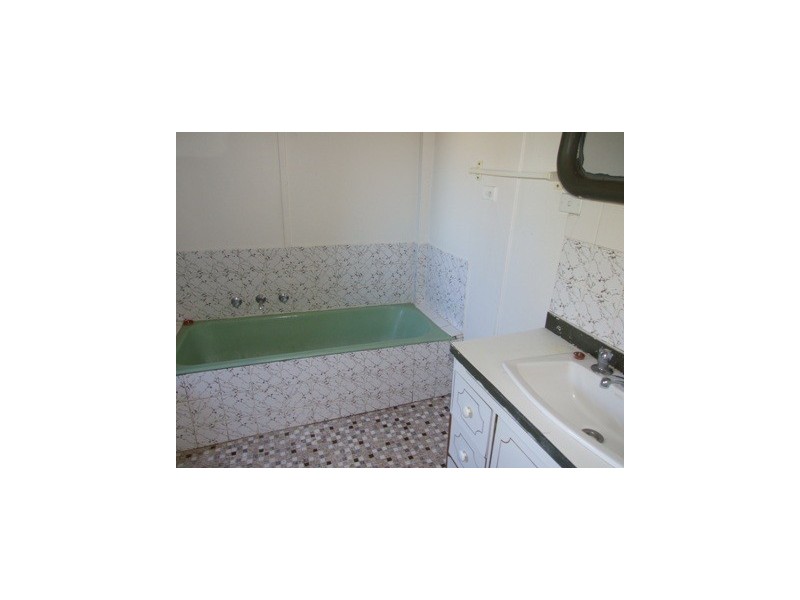 73-75 Dalton Street, Parkes NSW 2870