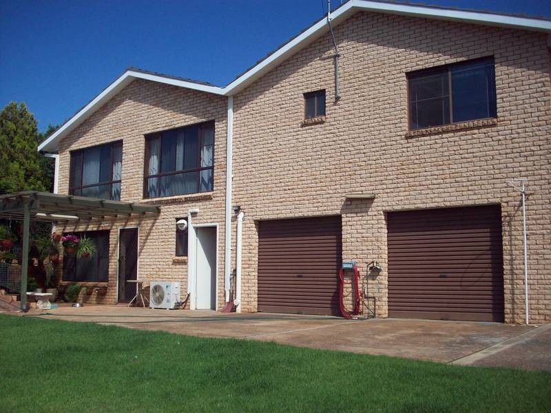 3 JUBILEE STREET, Parkes NSW 2870