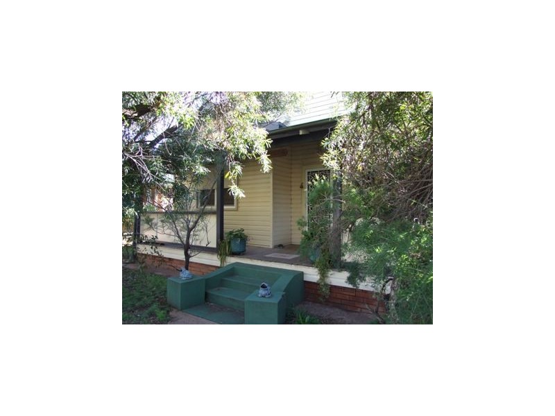 2 Elizabeth Street, Parkes, Parkes NSW 2870