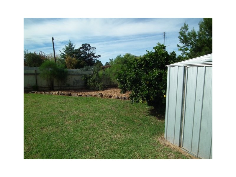 29 Wentworth Street, Parkes NSW 2870