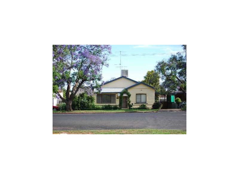 41 Mitchell Street, Parkes NSW 2870